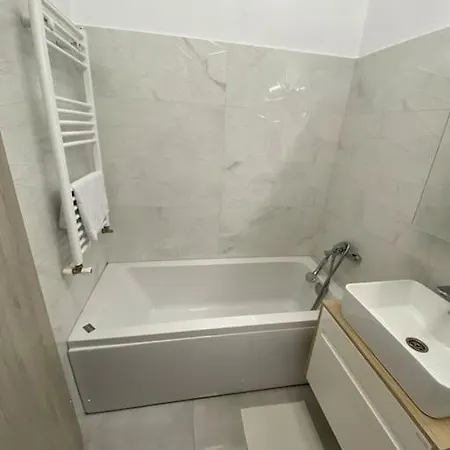 Happy Apartment 1 Rosu Exterior photo